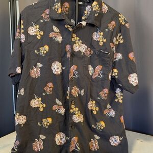 Vans Black Floral Mushroom Large Men's Shirt
